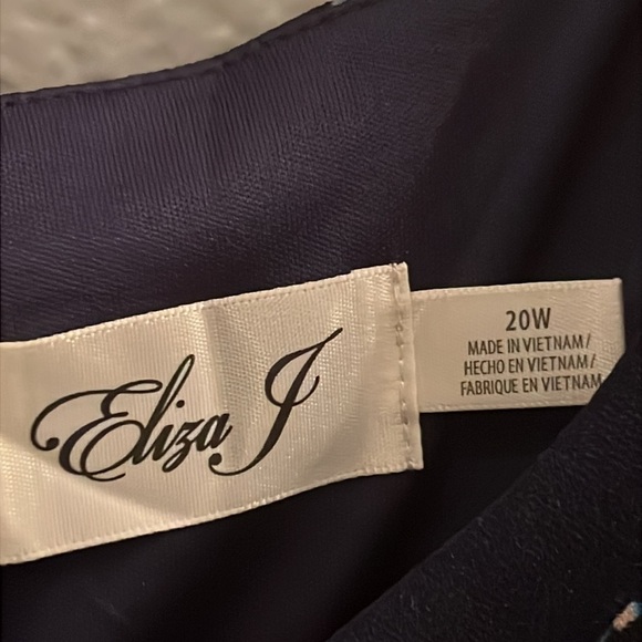 Eliza J Bell Sleeve Blue Floral Dress Size 20W - Picture 8 of 9